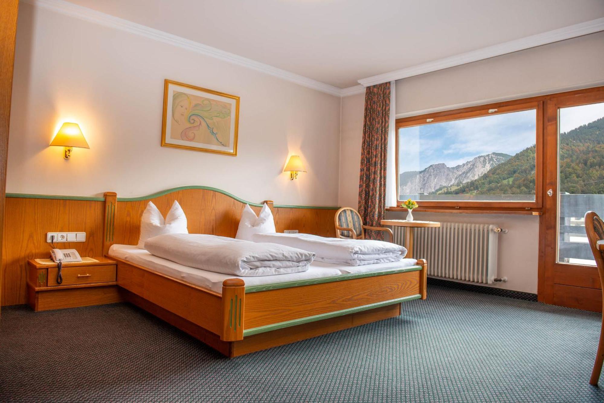 Hotel Brunella 万丹斯 外观 照片